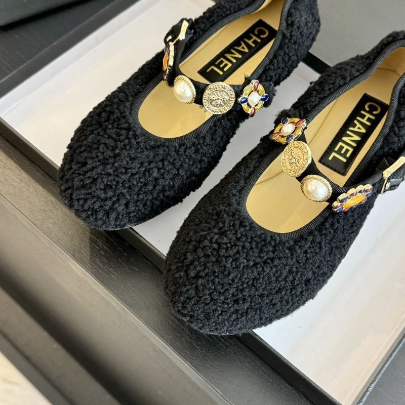 Chanel Low Shoes